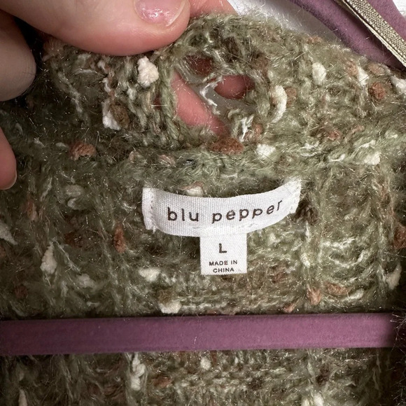 Blue Pepper Long Sleeve Cardigan Sweater loose knit grandmacore size Large - Picture 4 of 6